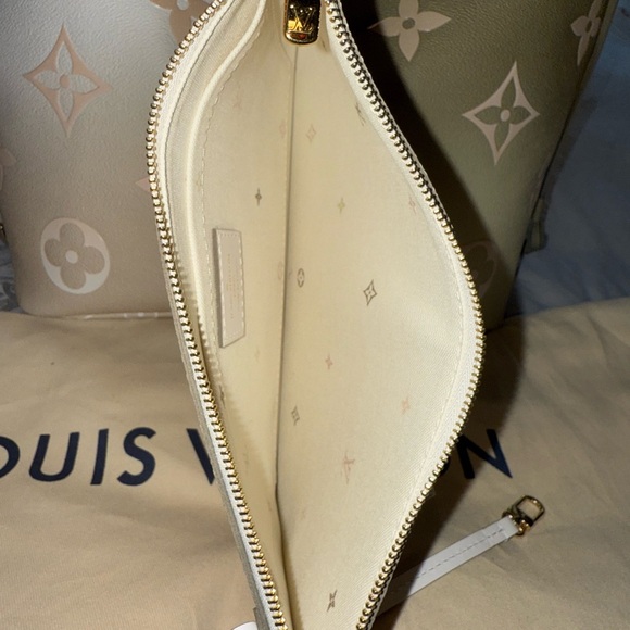BNWT Louis Vuitton Limited Edition Sunset Neverfull MM - Picture 6 of 6